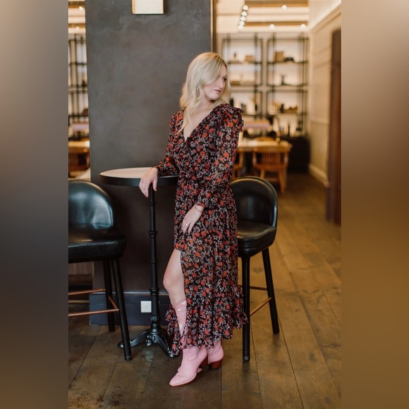 Misa Los Angeles Dresses & Skirts - Misa Los Angeles Gabriela Dress Carnellian Blooms Floral Black Size XS